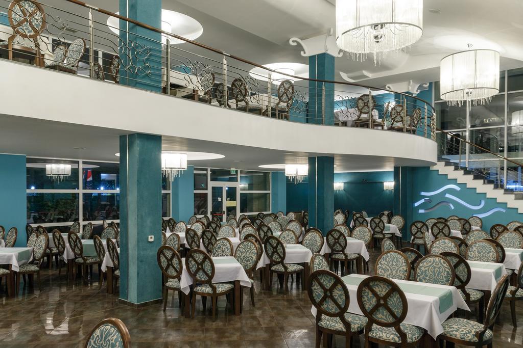 נפטון Hotel 2D Resort And Spa מראה חיצוני תמונה